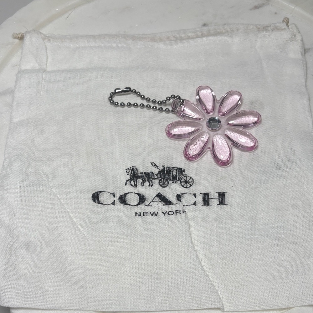 Coach Pink Acrylic Daisy Charm Keyring with Silver Chain w/ Coach Dusty